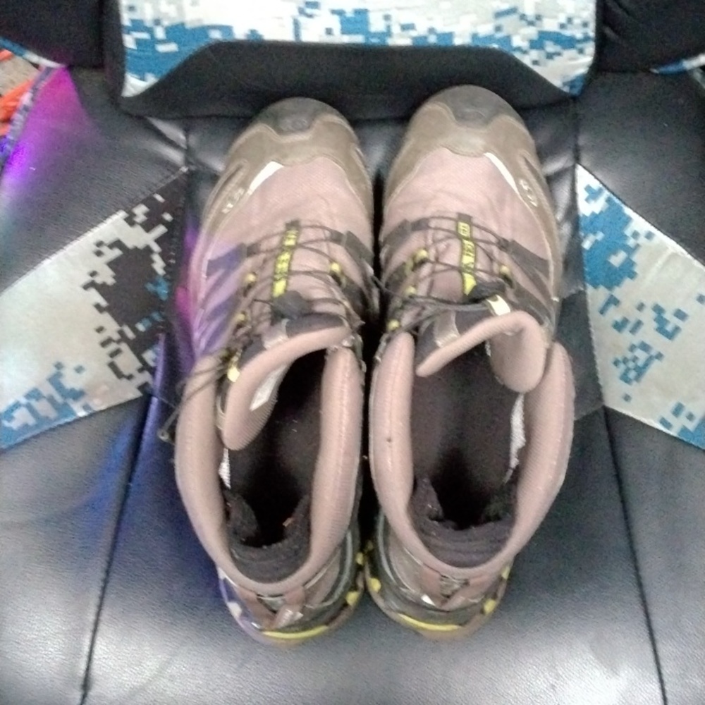 Solomon boots